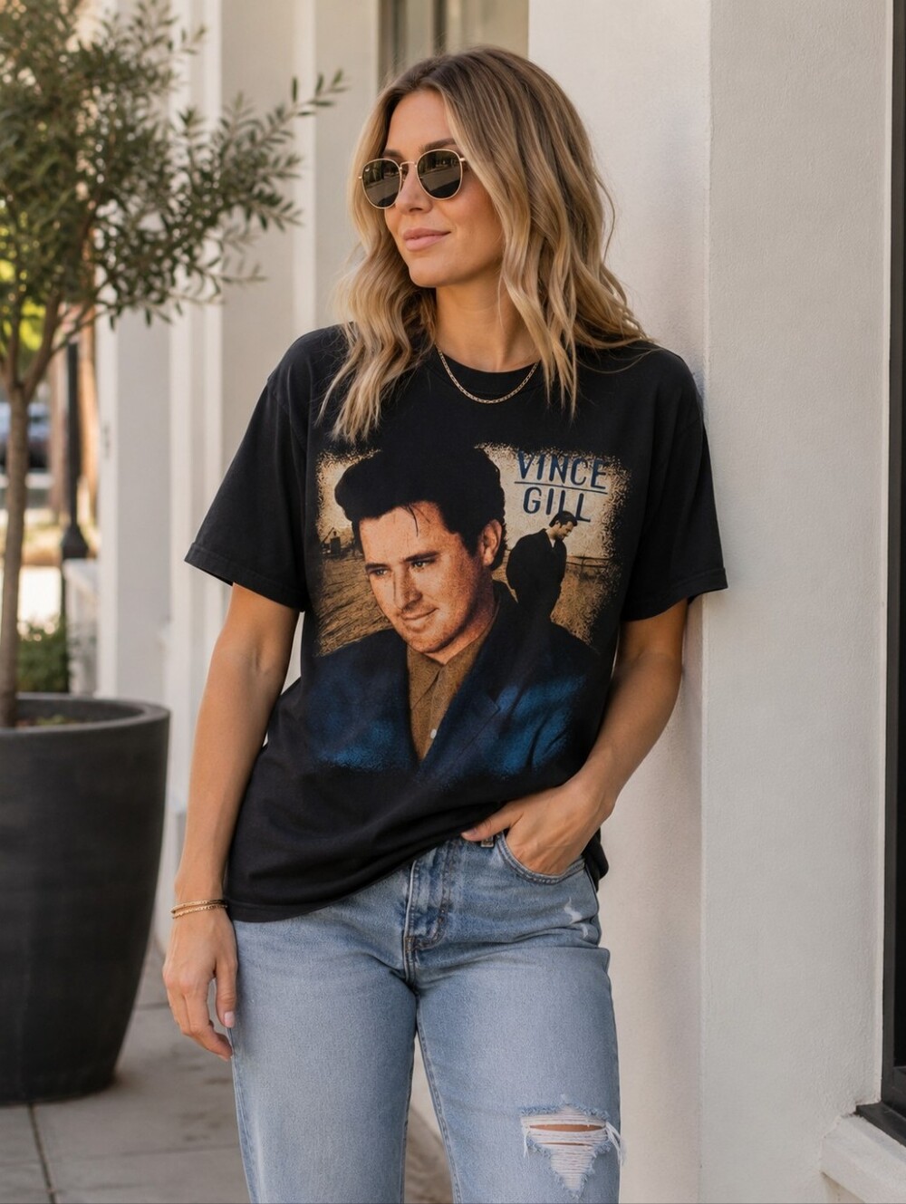Vince Gill 1995 Country Music Concert Black Graphic Band Tee, Size L.